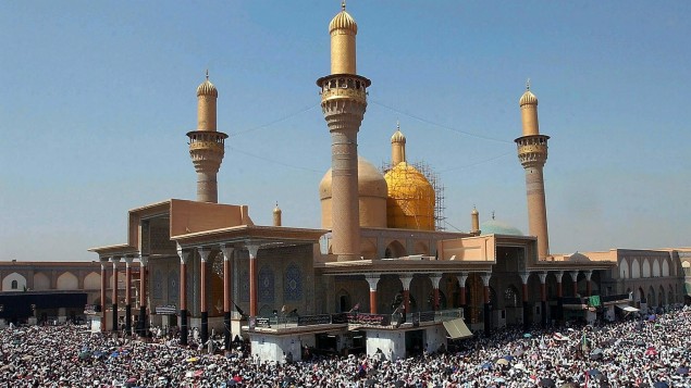 Muslime beim Freitagsgebet in der Imam Mousa al-Kadhom Moschee in Bagdad (dpa / picture alliance / Ali Abbas)